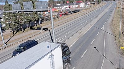 Ylivieska: Tie 27 Savari - Iisalmeen