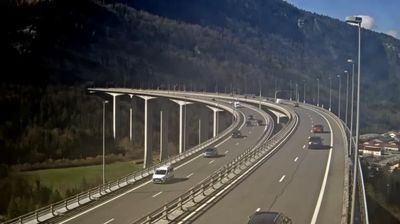 Nantua: A40 près de - Tunnel de Chamoise à proximité de - vue orientée vers Mâcon
