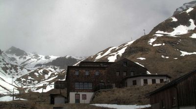 Gemeinde Kals am Grossglockner: Lucknerhütte am Fuße des Großglockners