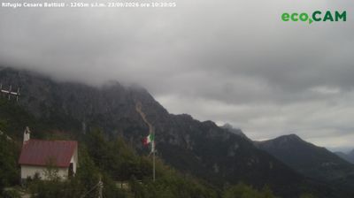 Recoaro Terme: Helipad Rifugio"Cesare Battisti"alla Gazza,Loc.Pianoro della Gazza,Recoaro Terme,VI