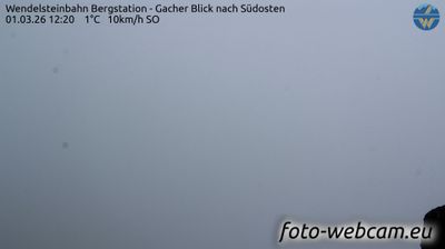 Bayrischzell: Wendelsteinbahn Bergstation - Gacher Blick nach Südosten