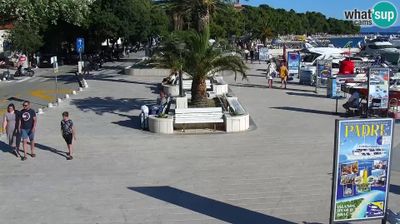 Baska Voda: Seaside promenade in