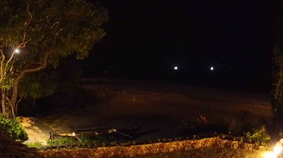 Vingujini: The Sands At Chale Island