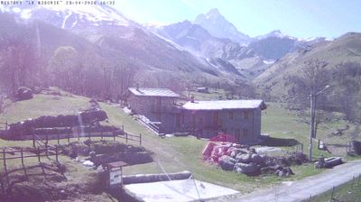 Live webcam in Oncino, Itálie