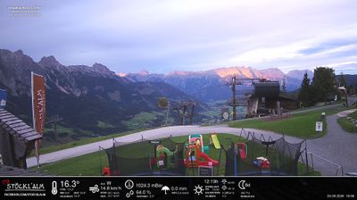 Leogang › East: Bergrestaurant Stöcklalm