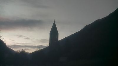 Isola › North-west: Clocher roman d'Isola
