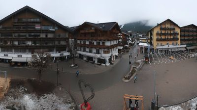 Steinbach am Attersee: Seefeld - Dorfplatz