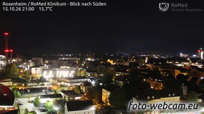 Webcam Rosenheim › South: Rosenheim Altstadt Zentrum - Parish Church St. Nicholas, Rosenheim