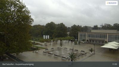 Lemgo: Bad Salzuflen - Kurparkhaupteingang, Konzerthallenvorplatz