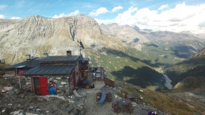 Chiareggio › North-east: Rifugio Del Grande Camerini