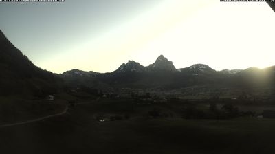 Webcam Ingenbohl › North-east: Ibach - Schwyz - Rickenbach - Grosser Mythen - Kleiner Mythen - Holzegg - Haggenegg - Rothenfluh