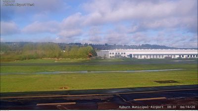 Auburn: Downtown › Zapad: Auburn Municipal Airport West