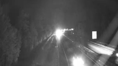 Webcam Voklo: A2/E61, Karavanke - Ljubljana, pred počivališčem