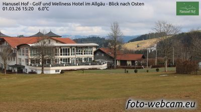 Hellengerst: Hanusel Hof - Golf und Wellness Hotel im Allgäu - Blick nach Osten