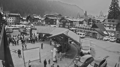 Macugnaga: Piemonte, Italia: Piazza staffa - monte rosa z'makana