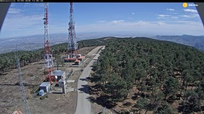 Moncalvillo › North-east: Antenas de Moncalvillo - Centro emisor Sierra de Moncalvillo/Serradero - Alto de Moncalvillo