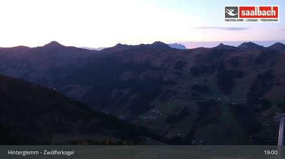 Webcam Saalbach-Hinterglemm: Saalbach, Skicircus Saalbach Hinterglemm - Zwölferkogel
