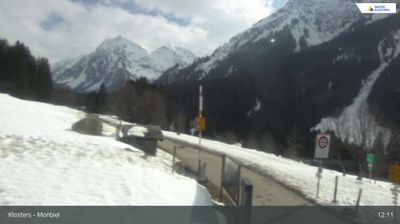 Klosters Dorf: Klosters - Monbiel Parkplatz