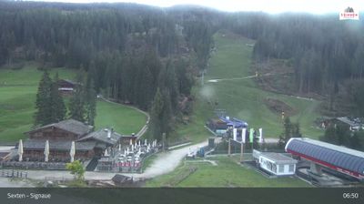 Sexten - Sesto: 3Zinnen Dolomites - Signaue, Hennstoll - Talstation Signaue & Drei Zinnen