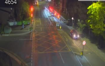 لندن: A24 Morden Rd/Merantun Way