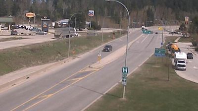 Big Eddy Settlement › Est: Highway 1 at east end of Columbia River Bridge in Revelstoke, looking eastbound
