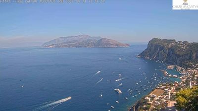 Capri › East: Spiaggia Marina Grande - Porto Turistico di Capri