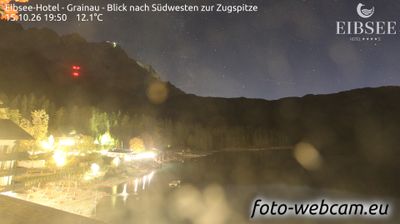 Webcam Grainau: Eibsee-Hotel - Blick nach Südwesten zur Zugspitze