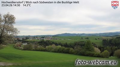 Hochwolkersdorf: Blick nach Südwesten in die Bucklige Welt