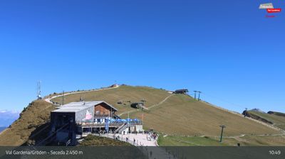 Santa Cristina Gherdeina - St. Christina in Groden - Santa Cristina Valgardena › North: Seceda - Panorama Seceda - Arrivo Seggiovia Fermeda