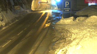 Gemeinde Sankt Anton am Arlberg: Sankt Christoph am Arlberg - Tirol, Österreich: B 197 Arlbergstraße, St.Christoph Schmittentunnel Nord Blickrichtung St.Anton