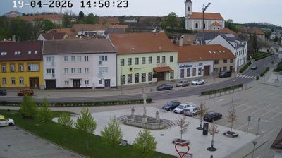 Hrusovany nad Jevisovkou › Północny wschód: náměstí Míru