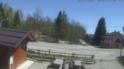 Bagnolo Piemonte: Montoso - Piemonte, Italia: Piazza Frioland