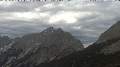 Gemeinde Scharnitz › Nord-oest: Karwendelhaus in Karwendel - Birkkarspitze - Karwendel - Wörner - Westliche Karwendelspitze