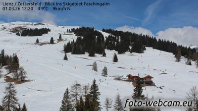 Nussdorfer Berg: Lienz - Zettersfeld - Blick ins Skigebiet Faschingalm