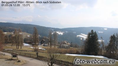 Ritten - Renon: Berggasthof Plörr - Blick nach Südosten