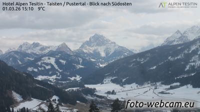 Taisten - Tesido: Hotel Alpen Tesitin - Pustertal - Blick nach Südosten