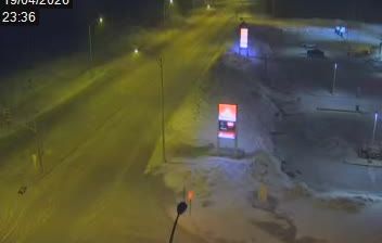 Lac-Jacques-Cartier: Route 175