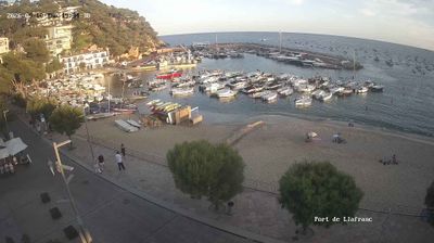 Sant Antoni › South-east: Platja de Llafranc - Port De Llafranc