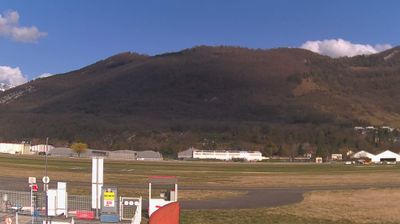 Barby › East: Chambéry Challes-les-Eaux Aerodrome - Auvergne-Rhône-Alpes, France