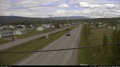 Fort St. James › Nord: Highway 27 at Hill Street/Greenview Drive in - looking north