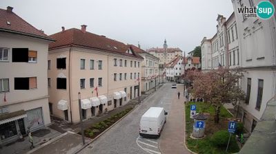 Idrija: Grilceva › West: Grad Gewerknegg
