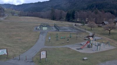 Bourget-en-Huile › East