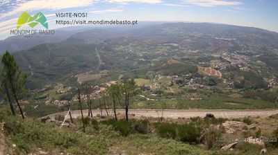 Vilar de Ferreiros › West: Senhora da Graça