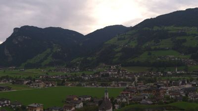 Gemeinde Ramsau im Zillertal: Mayrhofen im Zillertal - Hippach
