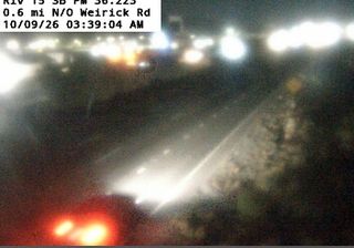 Corona: Dos Lagos › South: I-15 : (350) 0.6 Miles North of Werick Road