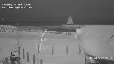 Saugeen Shores › North-west: Southampton Range Light (Lighthouse) - Southampton - Saugeen River - Southampton Harbour Hotel & Spa