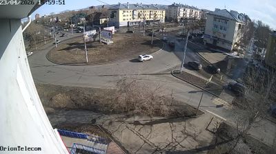 Bratsk › Sud-est: Ulitsa Podbel'skogo - Ulitsa Mira