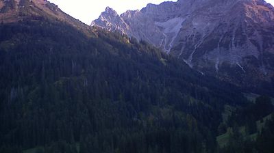 Webcam Gemeinde Mittelberg › South-east: Pension Kleinwalsertal