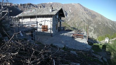 Live webcam in Monastero di Lanzo, ایتالیا