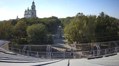 Astrakhan: Астрахань, Кирова (Центр), 19